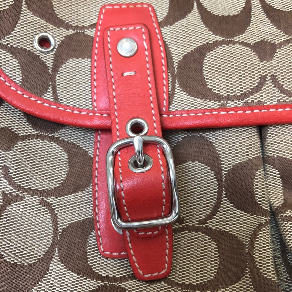 💕Coach Crossbody💕 - Picture 2 of 5